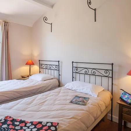Apartment Les Restanques 2p4/5p Std *
